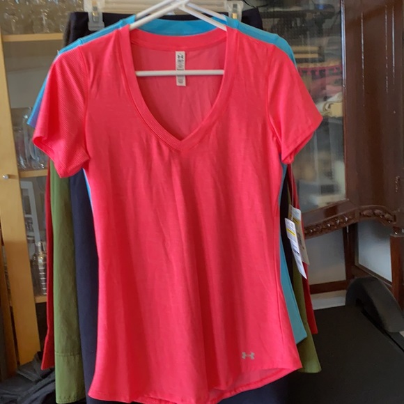 Fitted tee - Picture 2 of 2